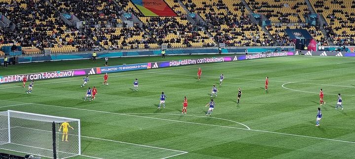 比踢日本更容易！荷兰获首胜：5-1大胜瑞典，世界杯96年神迹诞生｜星空娱乐（封面配图）